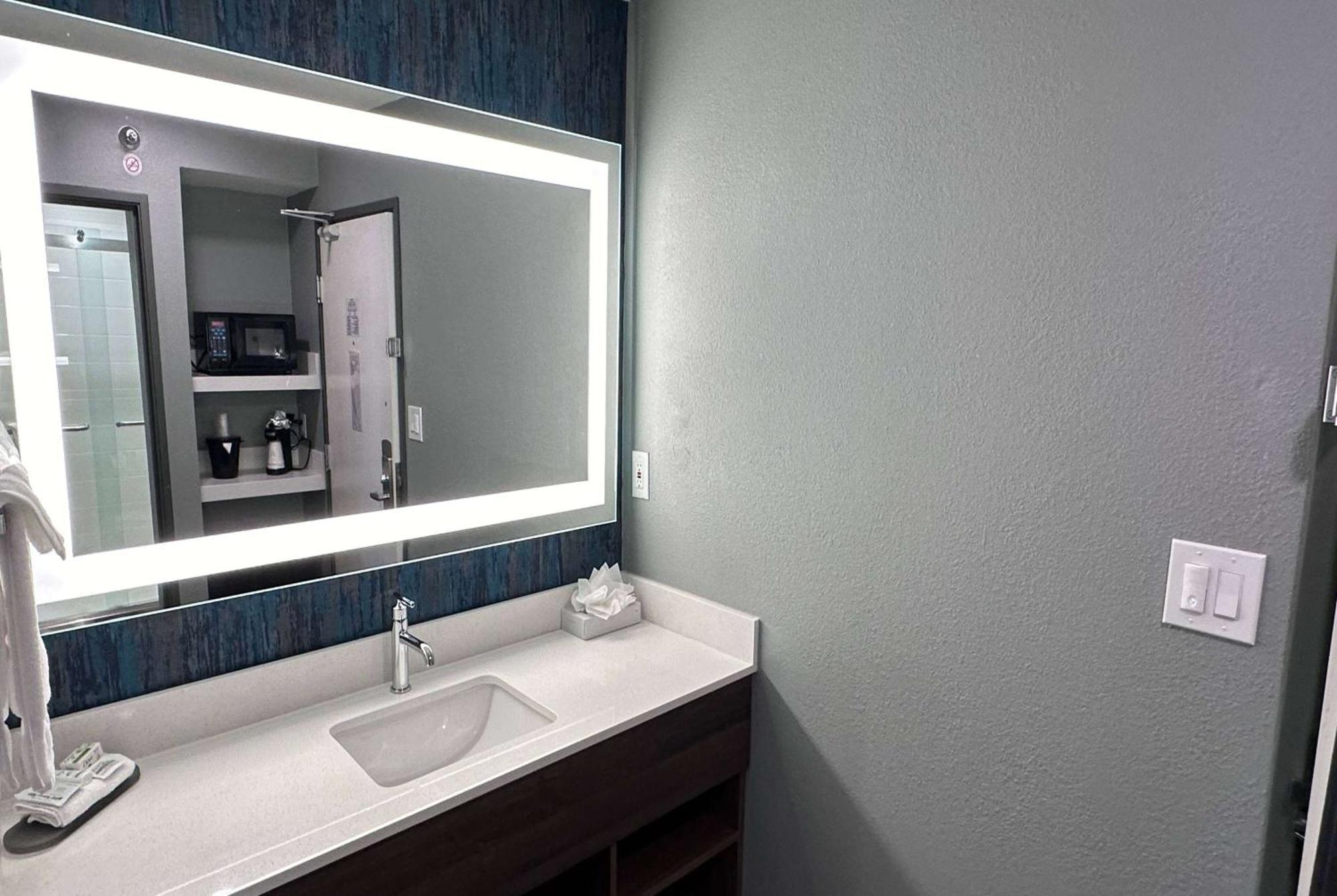 La Quinta By Wyndham Chicago Gurnee Ξενοδοχείο Εξωτερικό φωτογραφία